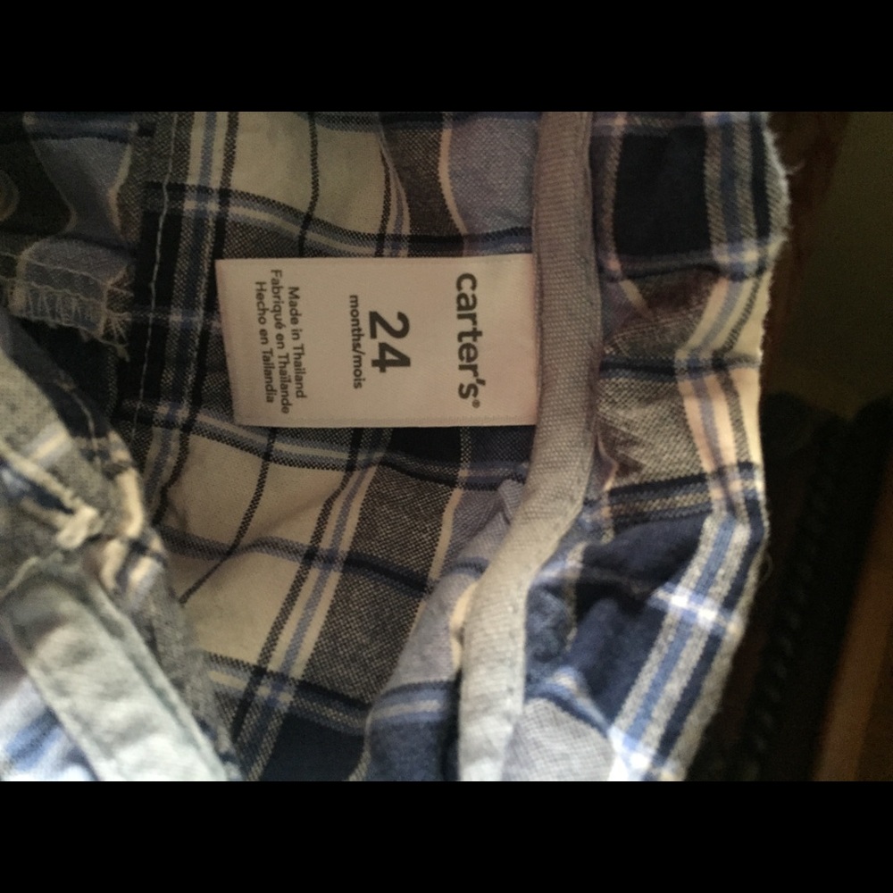 Carters onsie - Picture 2 of 2